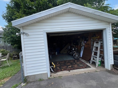 Two Family Home on Large Corner Lot For Sale in Frankfort, NY - image 2