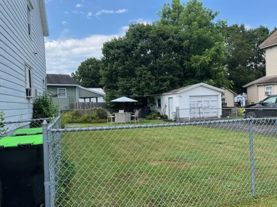 Two Family Home on Large Corner Lot For Sale in Frankfort, NY - image 23