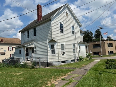 Two Family Home on Large Corner Lot For Sale in Frankfort, NY - image 22