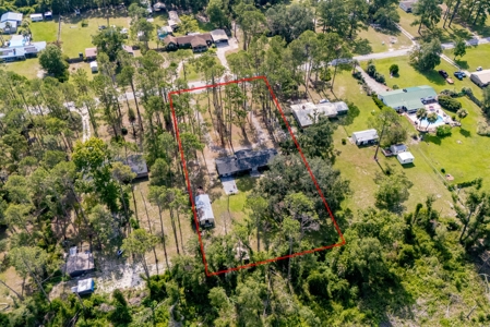 Cozy Country Home for Sale in Live Oak, Florida - image 46