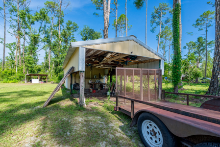 Cozy Country Home for Sale in Live Oak, Florida - image 13