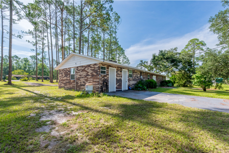 Cozy Country Home for Sale in Live Oak, Florida - image 40