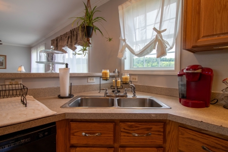 Country Home W/ Acreage For Sale in Upstate NY - image 10