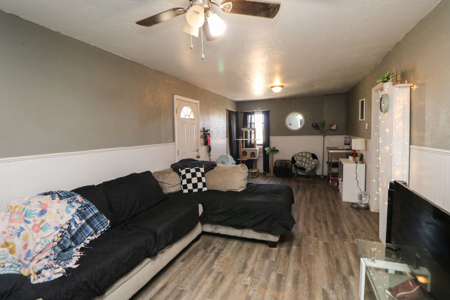 **COUNTRY HOME**North of LITTLEFIELD on Hwy 385 - image 22
