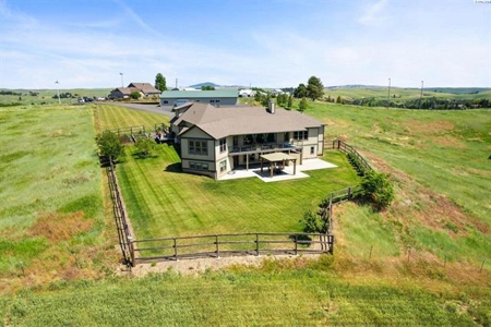 Stunning Country Home Property on 5 Acres in Colfax, Washington! - image 47