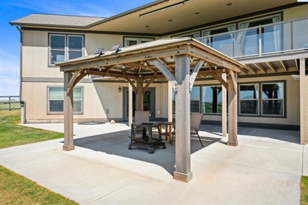 Stunning Country Home Property on 5 Acres in Colfax, Washington! - image 38