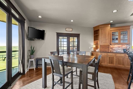Stunning Country Home Property on 5 Acres in Colfax, Washington! - image 10