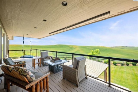 Stunning Country Home Property on 5 Acres in Colfax, Washington! - image 35