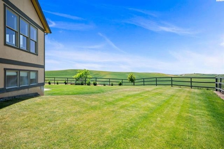 Stunning Country Home Property on 5 Acres in Colfax, Washington! - image 39