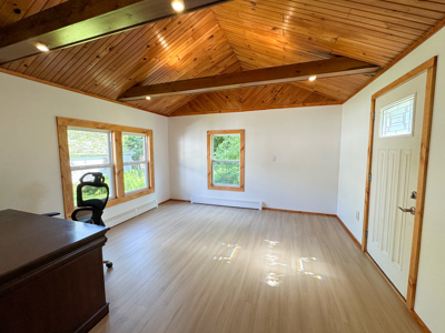 Spacious Intown Split Level Home - image 12