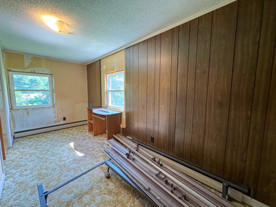 Spacious Intown Split Level Home - image 22