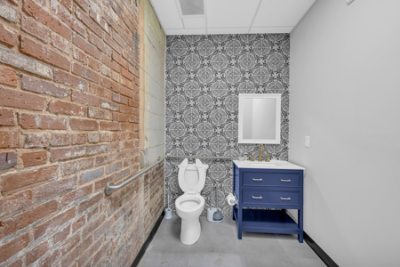 Downtown Rome’s Premier Creative Commercial Space ±8,500 SF LEASE - image 40