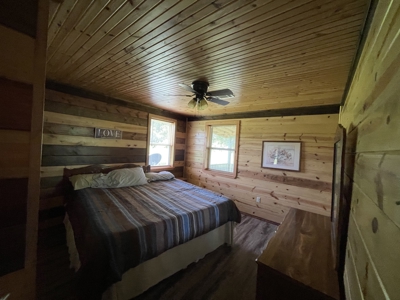Sardis Lake property: Lake House with outbuildings - image 24