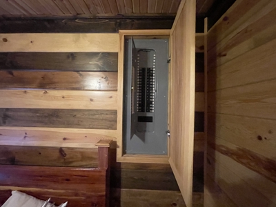 Sardis Lake property: Lake House with outbuildings - image 38