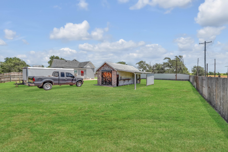 Home For Sale In Carter, Oklahoma - image 5