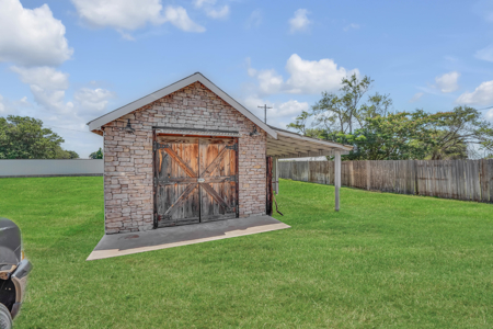 Home For Sale In Carter, Oklahoma - image 26