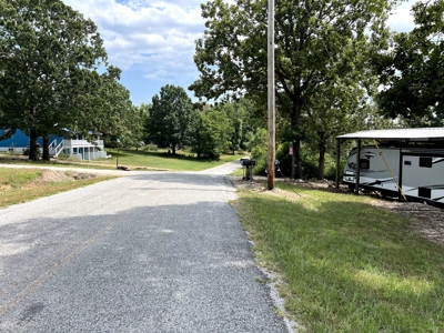 2 Lots Bordering Corps on Bull Shoals Lake with Spectacular View - image 10