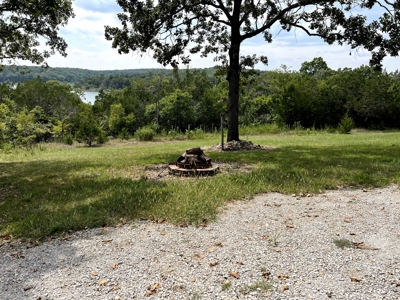 2 Lots Bordering Corps on Bull Shoals Lake with Spectacular View - image 12