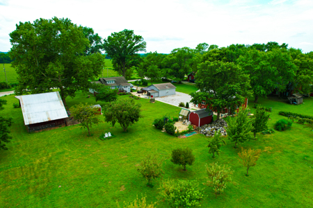 Charming Country Home on Nearly 3 Acres - image 16
