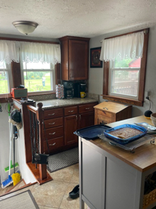 Charming Country Home on Nearly 3 Acres - image 38
