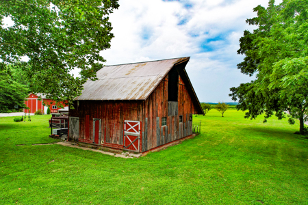 Charming Country Home on Nearly 3 Acres - image 17