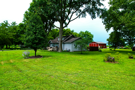 Charming Country Home on Nearly 3 Acres - image 25