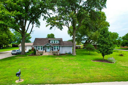 Charming Country Home on Nearly 3 Acres - image 26