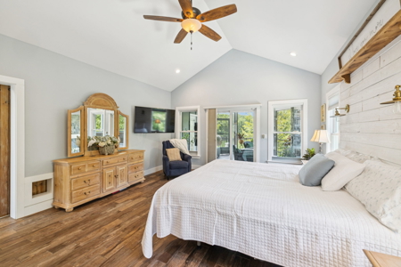 Stunning Lakefront Retreat on Watts Bar Lake in Ten Mile, TN - image 16