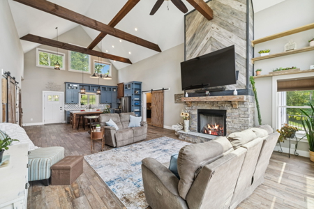 Stunning Lakefront Retreat on Watts Bar Lake in Ten Mile, TN - image 14