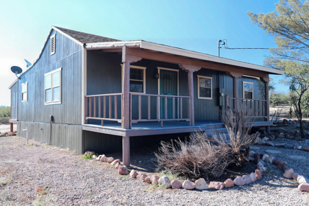 home in Cochise county Arizona currently being fixed - image 4
