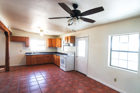 home in Cochise county Arizona currently being fixed - image 18