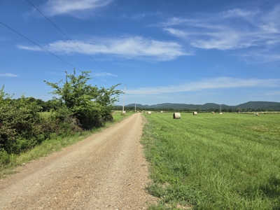Outstanding Cattle or Hay Production Ranch with River Frontage - image 32