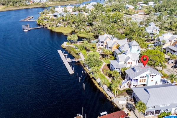 Retreat for Sale on the Steinhatchee River