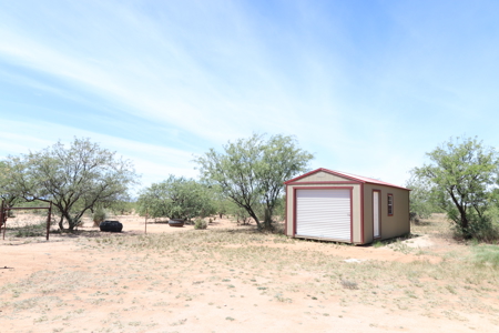 Custom Estate In Dragoon Mtn Ranch, St. David, AZ - image 48