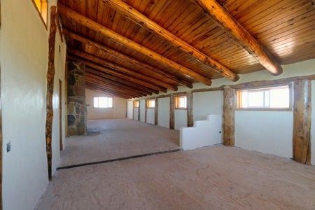 Custom Estate In Dragoon Mtn Ranch, St. David, AZ - image 46