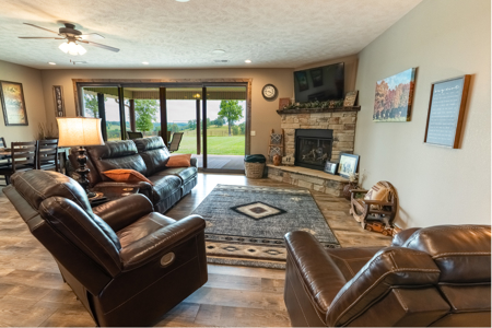 Southern Missouri Ranch For Sale - image 9
