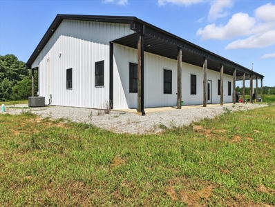 Modern Barndominium on 5 Acres - Close to Town, Full of Charm! - image 26