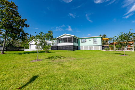 Newly Remodeled Home For Sale in Steinhatchee, FL - image 5