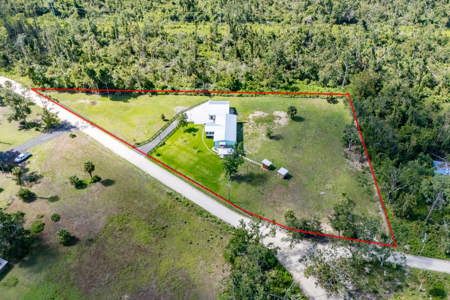 Newly Remodeled Home For Sale in Steinhatchee, FL - image 23