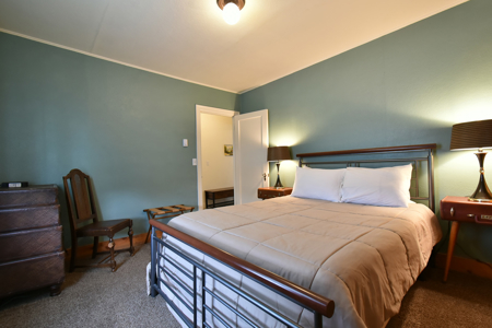 One-of-a-Kind Mixed Use Property in North Idaho! - image 15