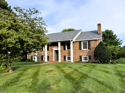 Home For Sale In Wytheville VA - image 47