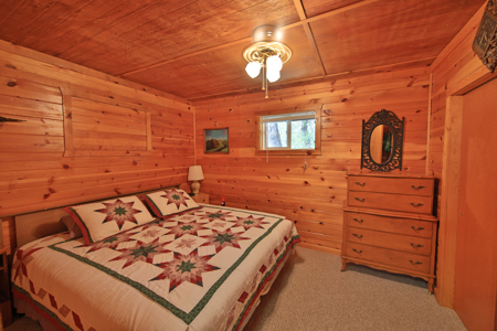 Mountain Log Home on Acreage For Sale in Western Colorado - image 15