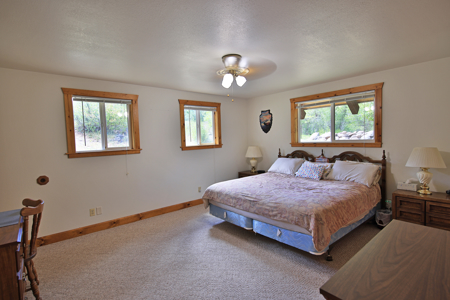 Mountain Log Home on Acreage For Sale in Western Colorado - image 18