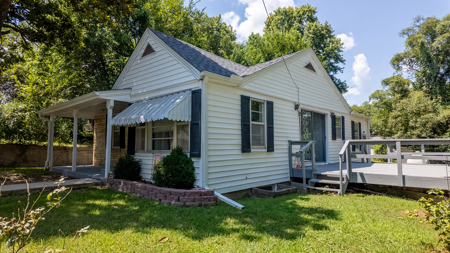 Home in Town for sale in the Arkansas Ozarks - image 10