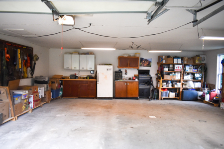 Country Home and Land for Sale near Vienna, Missouri - image 6