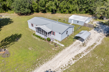 3/2 on 1.22 acres in Levy County FL near springs & Suwannee River - image 4