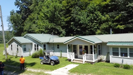 Country home with wooded land and pasture in Lewis county ky - image 27
