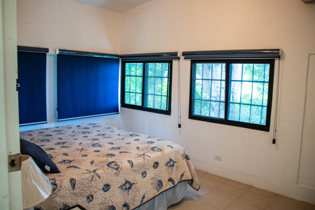 Beachfront Retreat with 2 Homes for Rent, Punta Caelo, San Carlos - image 16