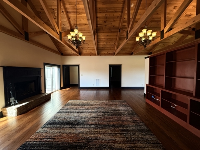 Custom Built Craftsman Home & 1.11 Acre Lot For Sale At Auction - image 44