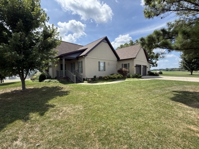 Custom Built Craftsman Home & 1.11 Acre Lot For Sale At Auction - image 4